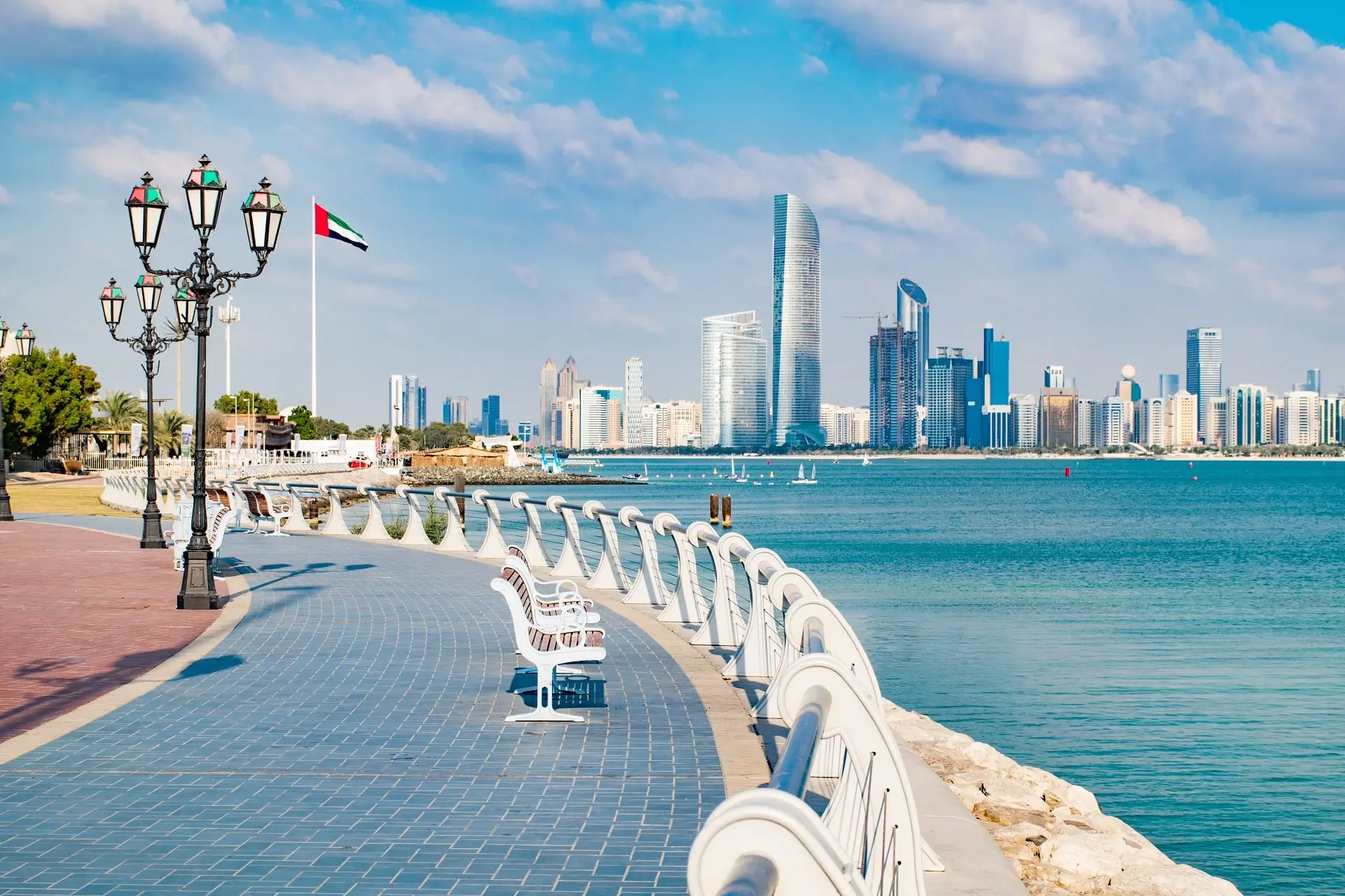 Abu-Dhabi8 - 2563279