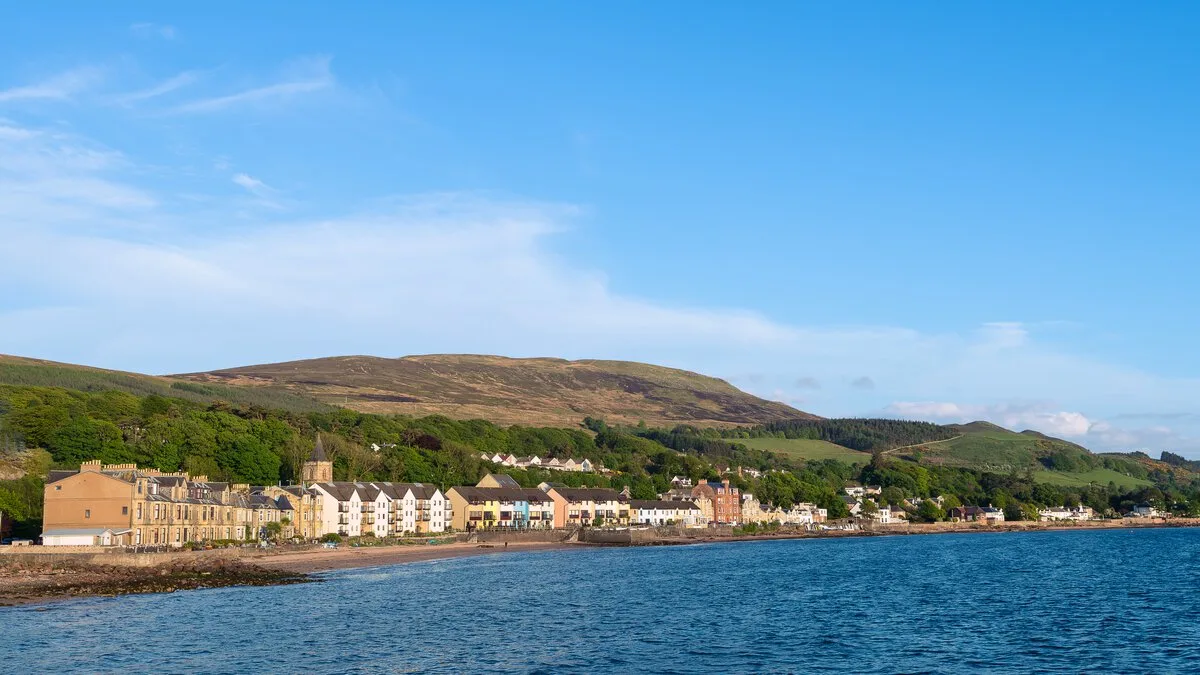 1200x675_British_Isles_Scotland_Fairlie_HX_45364_Photo_Shutterstock
