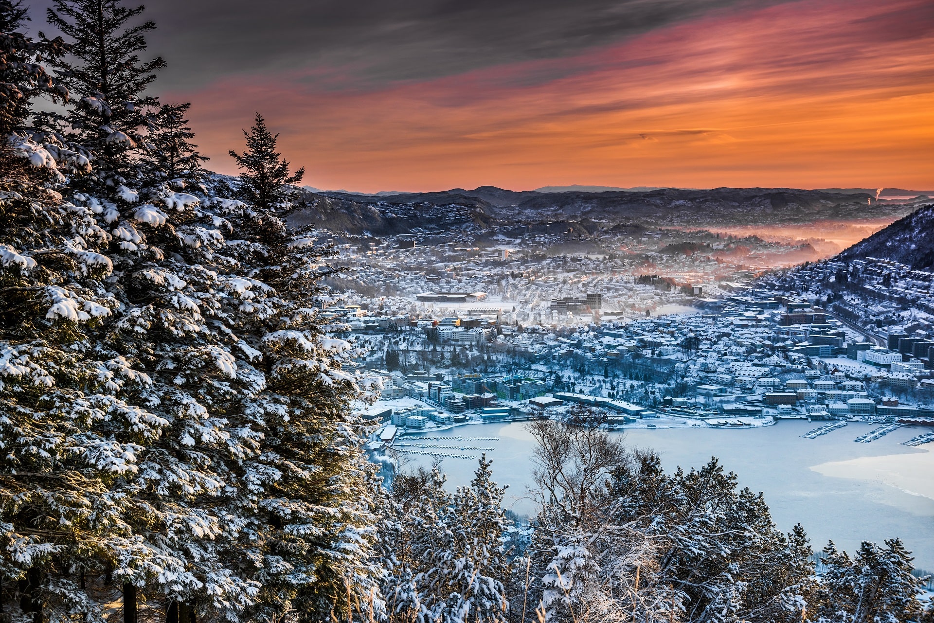 Bergen-Sunset-Winter2378427834