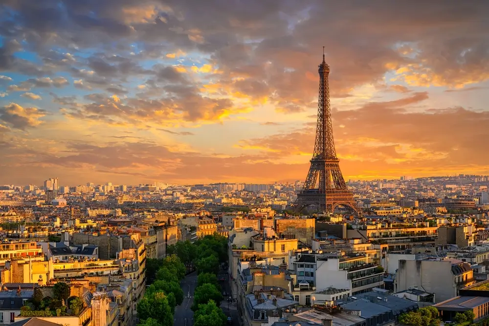 Paris_2449868129