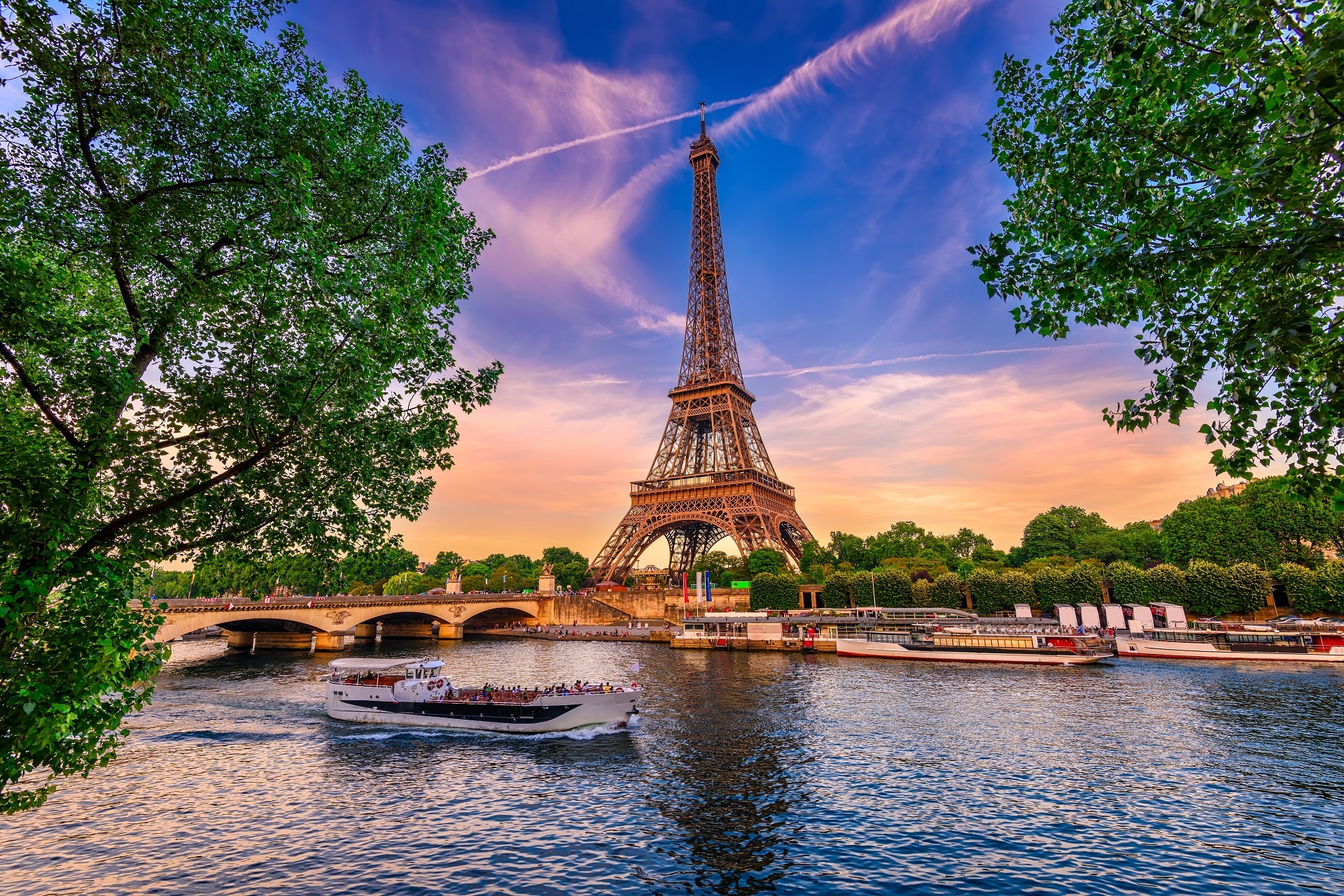 Paris-River-France5658676