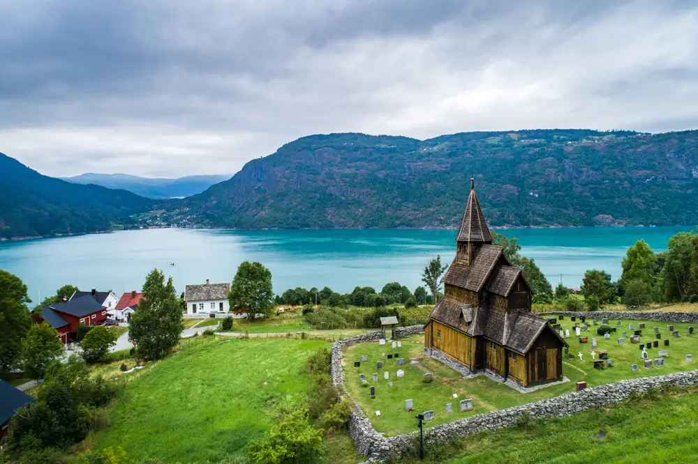 27Lustrafjorden_1612401481