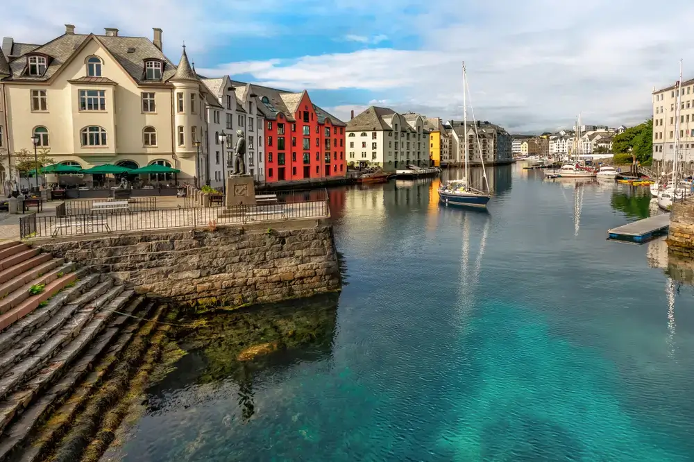 Alesund_1494583151-57547