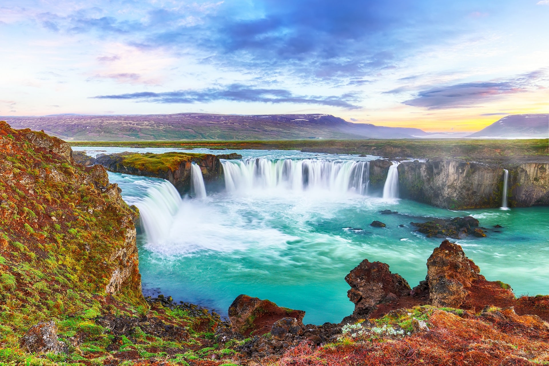 Godafoss-Waterfall-ne5756856ar-Akureyri