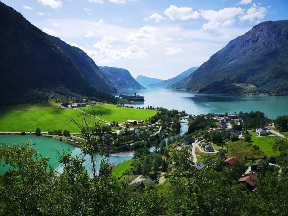 21Skjolden, Norway_1915812289