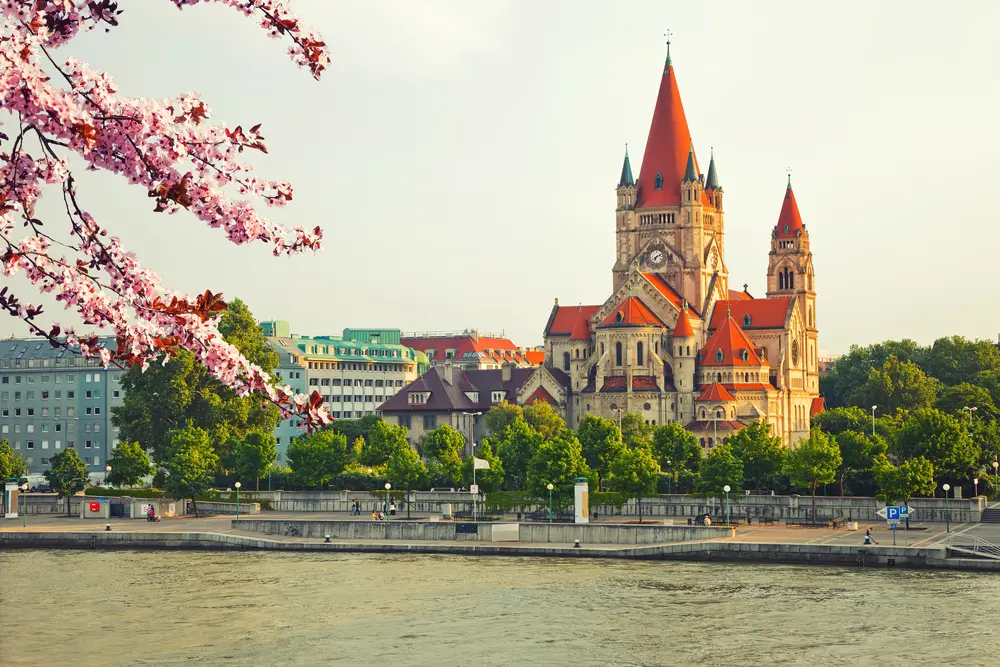 Vienna, Austria_604285322