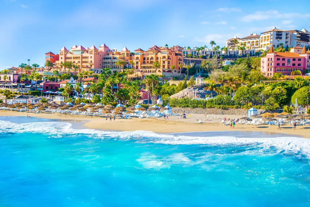 5Tenerife, Spain_581225344