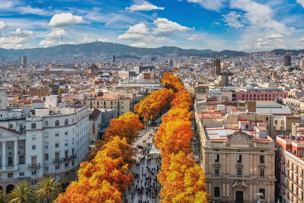 8Barcelona, Spain autu,m