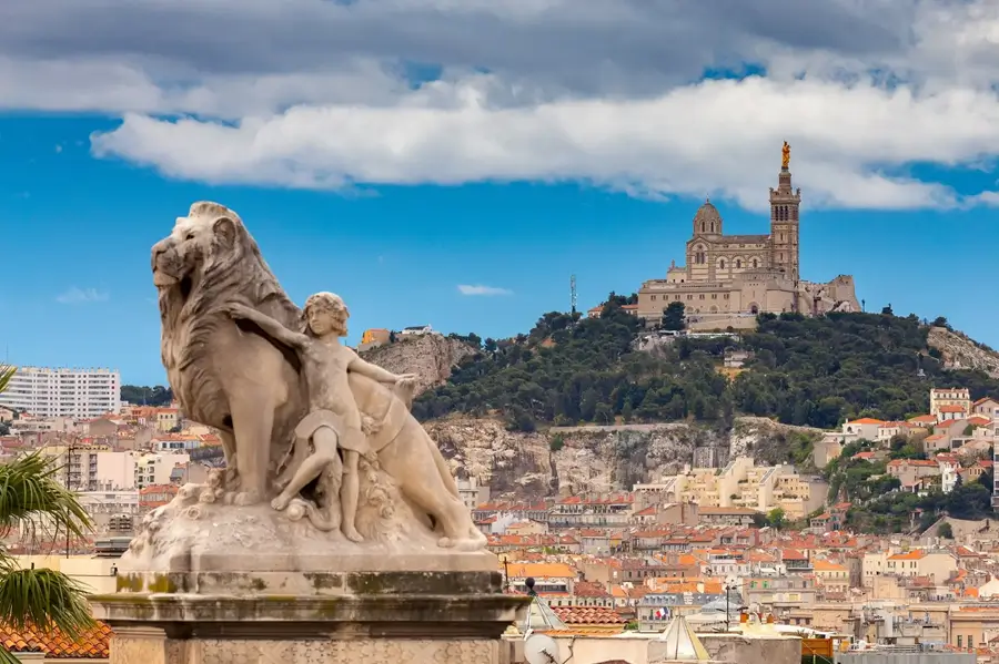 Marseilles-Statue-France-437463