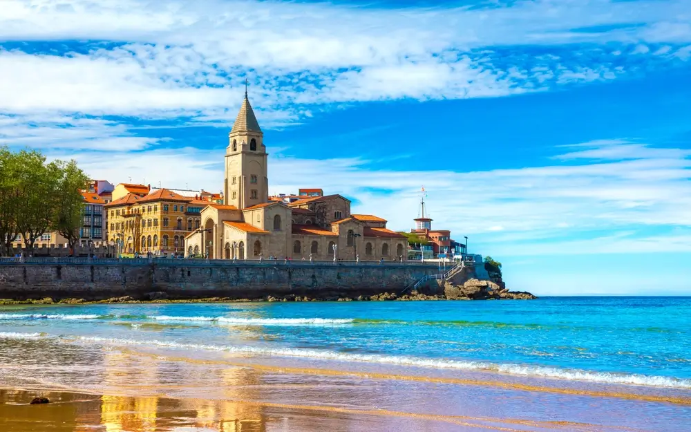 Gijon_2423888549
