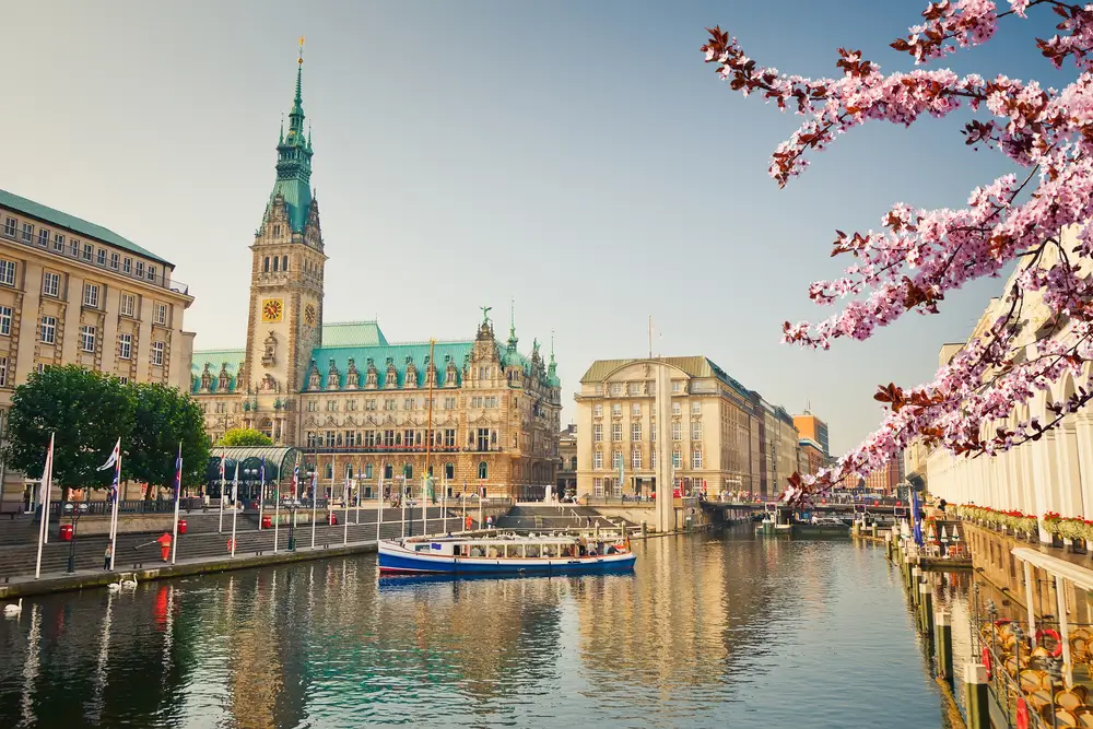 28Hamburg, Germany_595858976