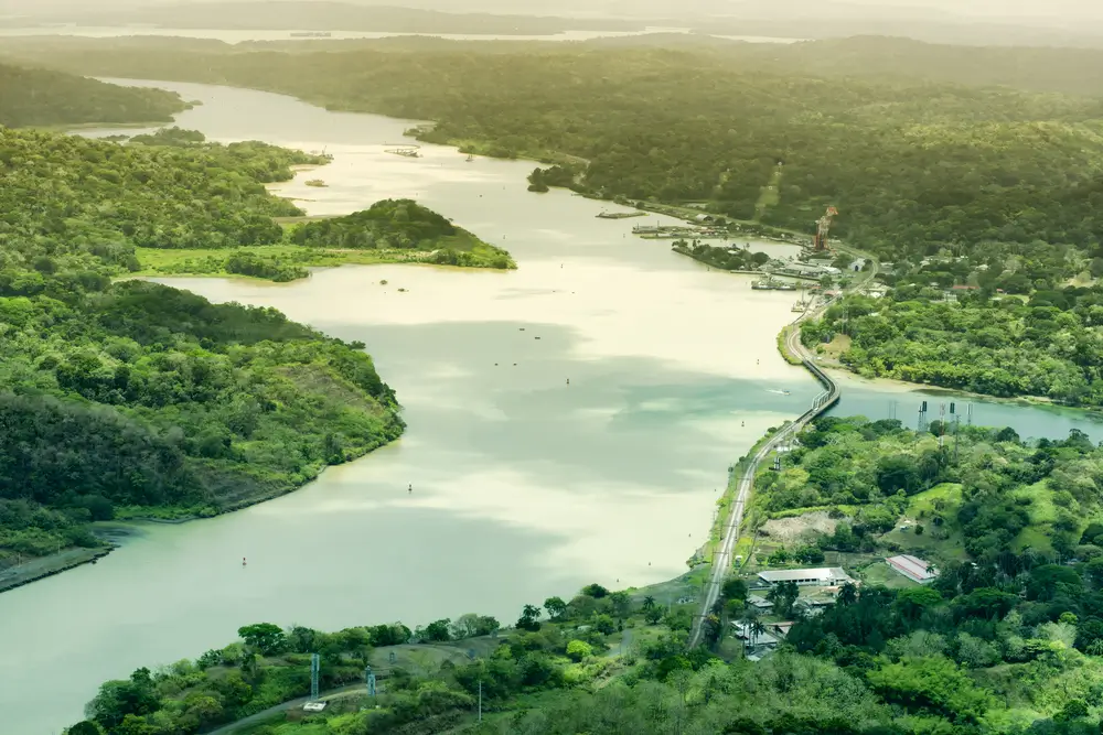Panama Canal_616055753-57457