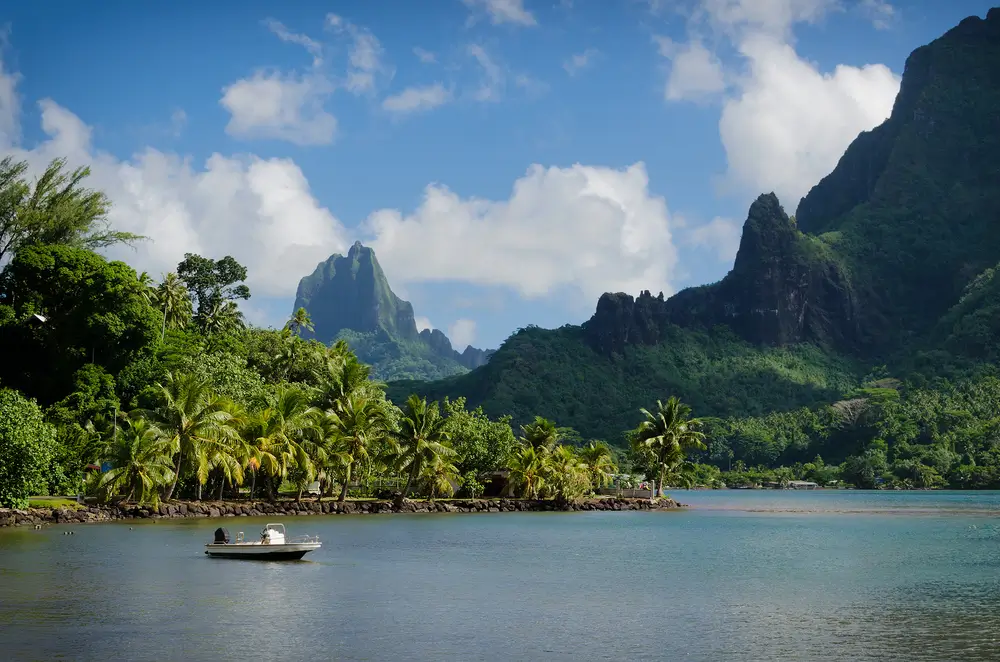 Moorea_433393666