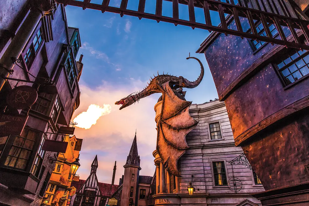 WWDA_ST_Dragon_Fire_side_dusk-R0A2747 1
