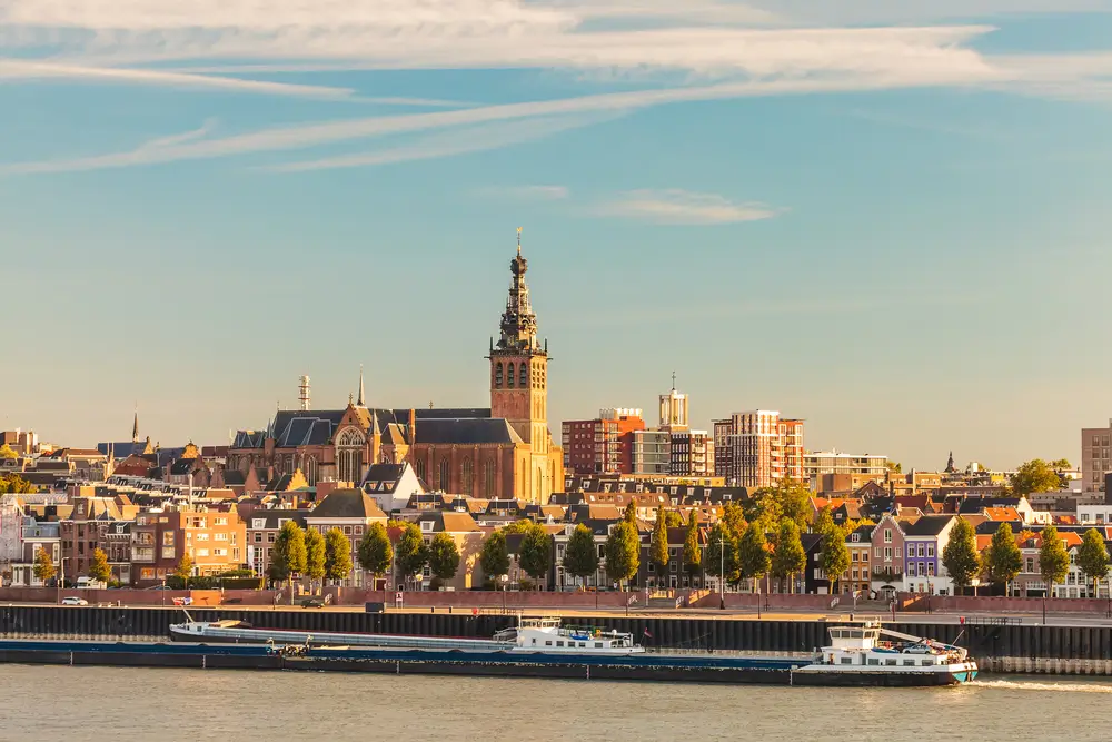 Nijmegen_326475104