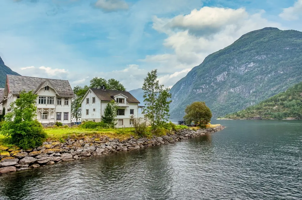Sunnylvsfjord556931005