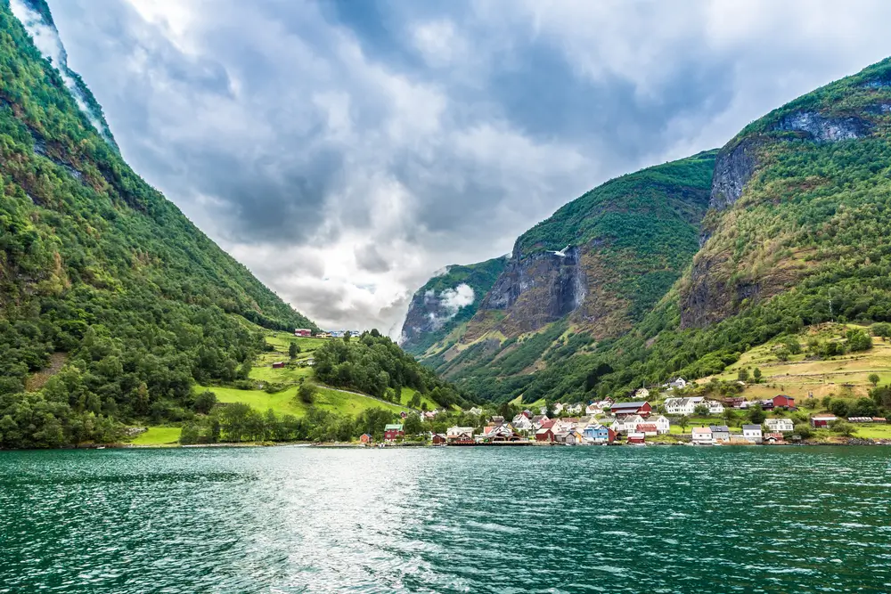 Alesund33931622
