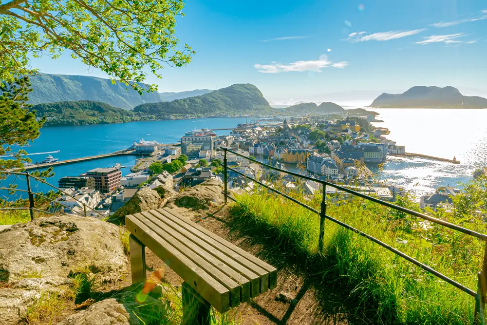 11Alesund, Norway_2017598594