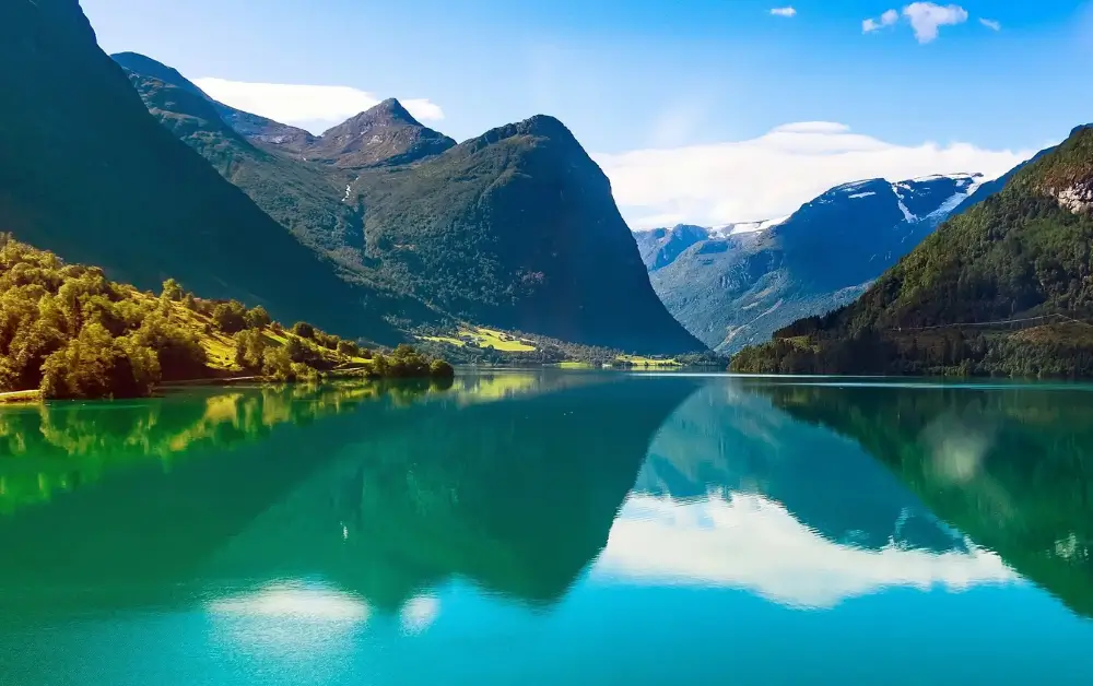 Olden, Norway 3-464436