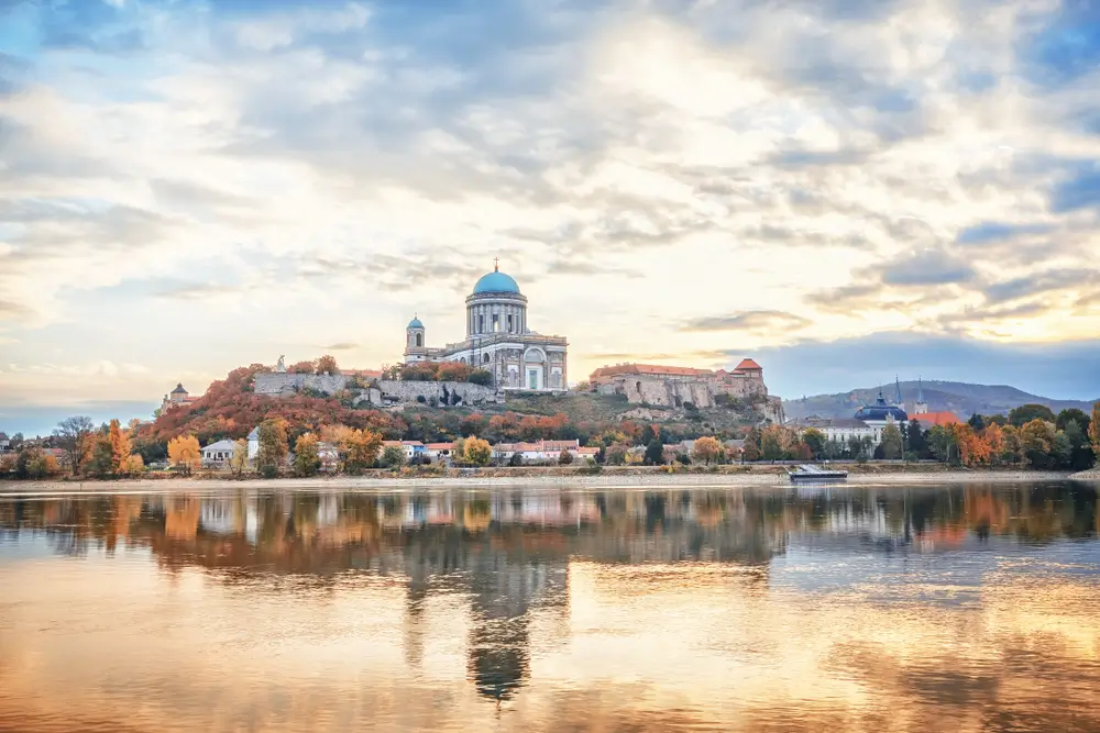 Esztergom, Hungary_1221383761