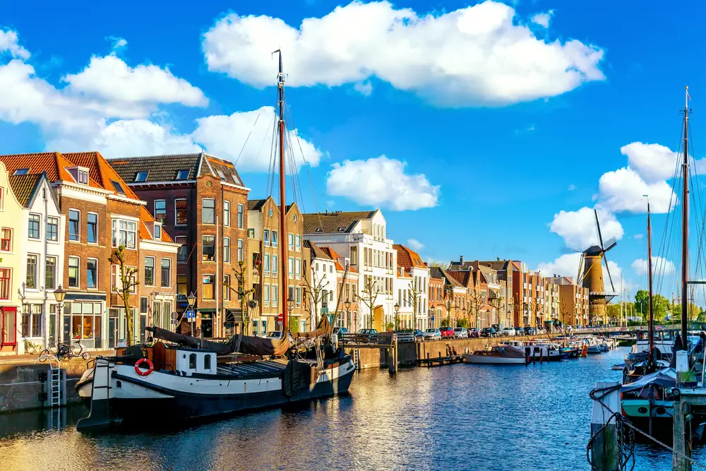 2Rotterdam_1751004467