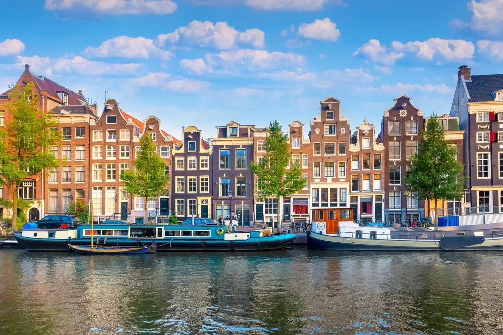 2Amsterdam2507490843