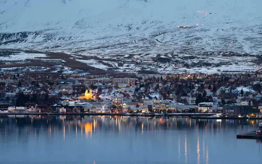 Akureyri_1282904833-47457
