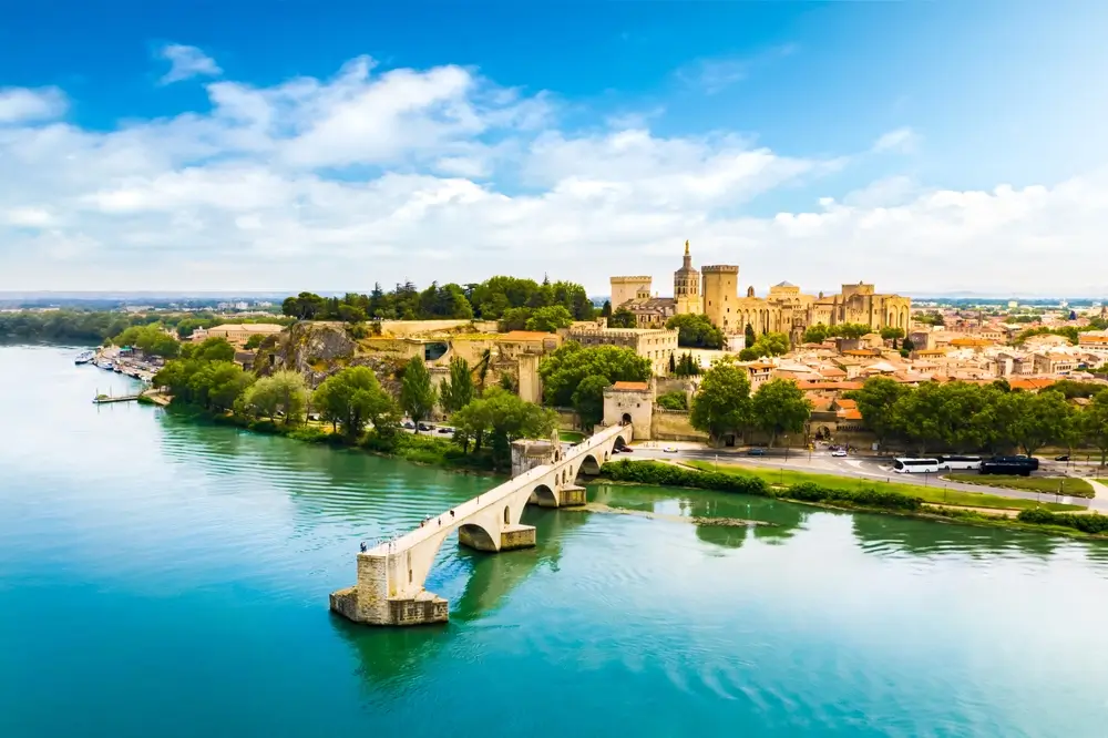 16Avignon_2140670315
