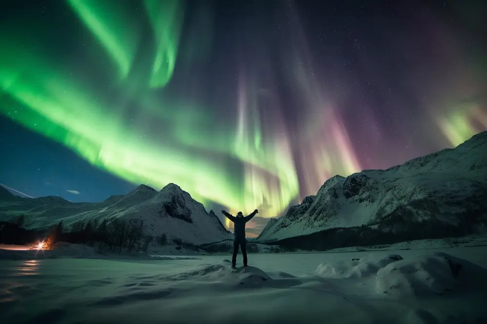 Northern Lights_2278813895-47457