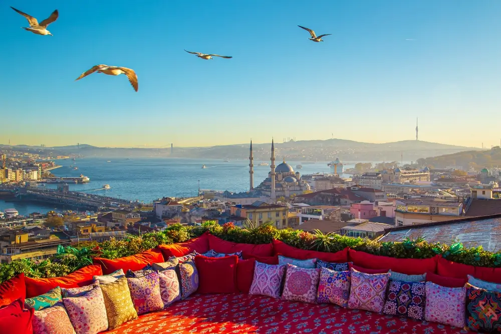 9Istanbul, Turkey k_2696463595