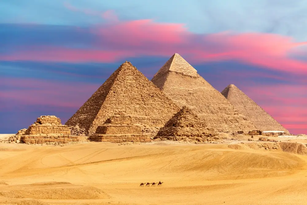 Pyramids_2376319141