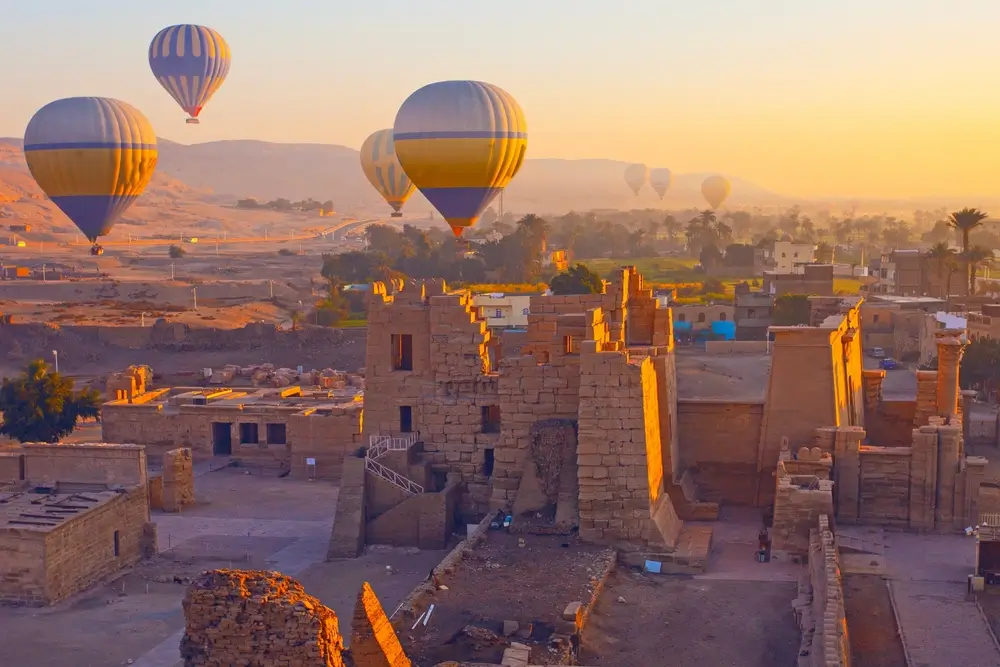 6Luxor, Egypt_2605271483