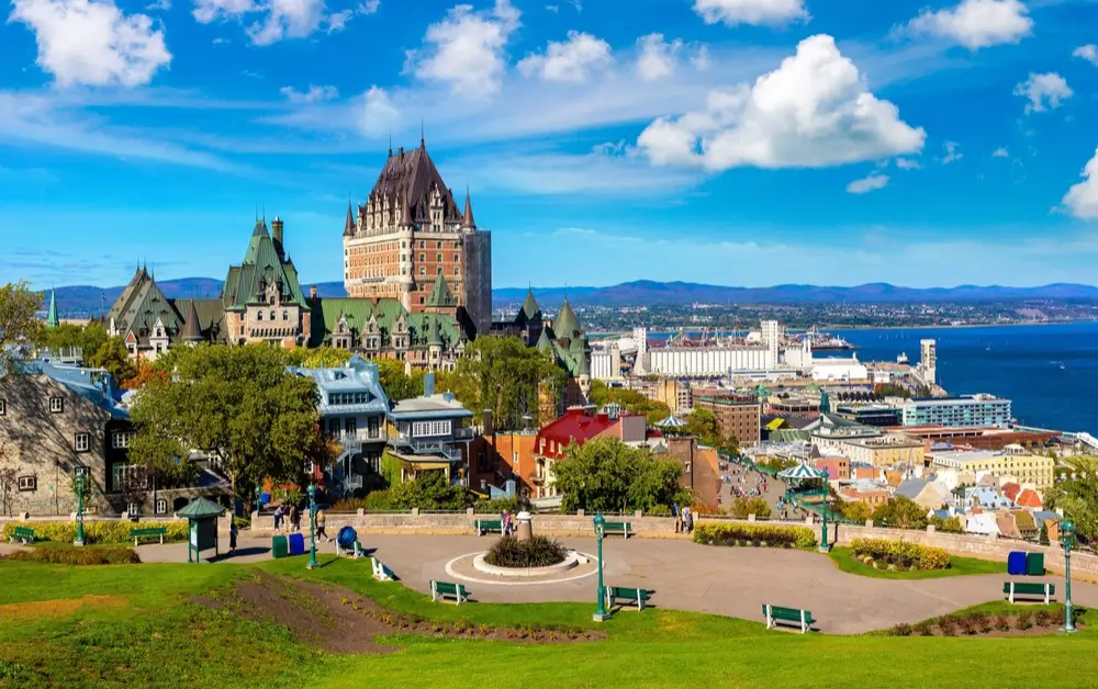Quebec_2309898055-757574