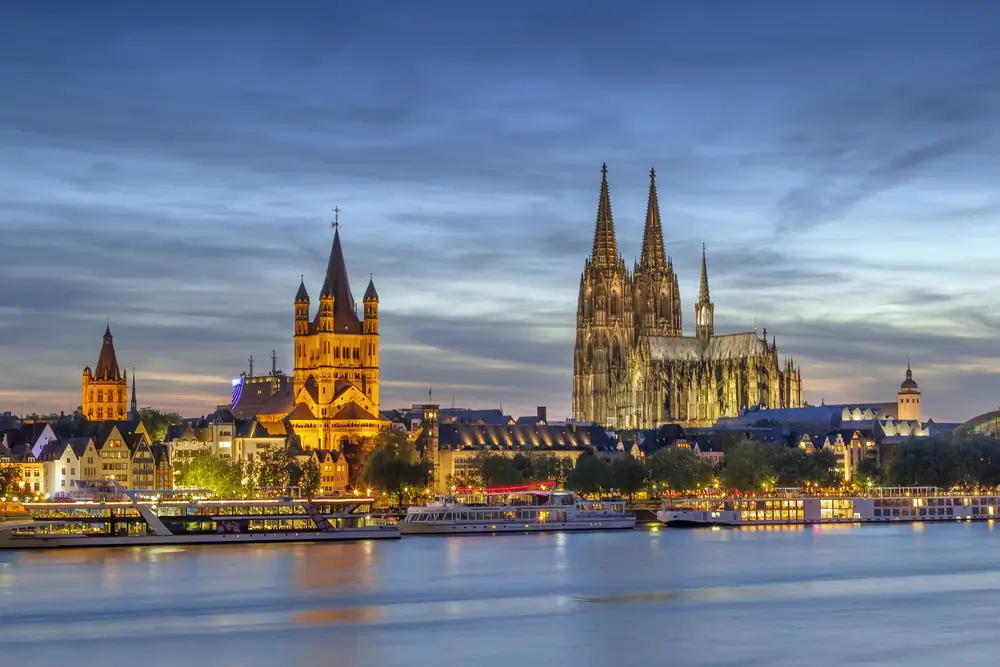 Cologne_759367348-23523