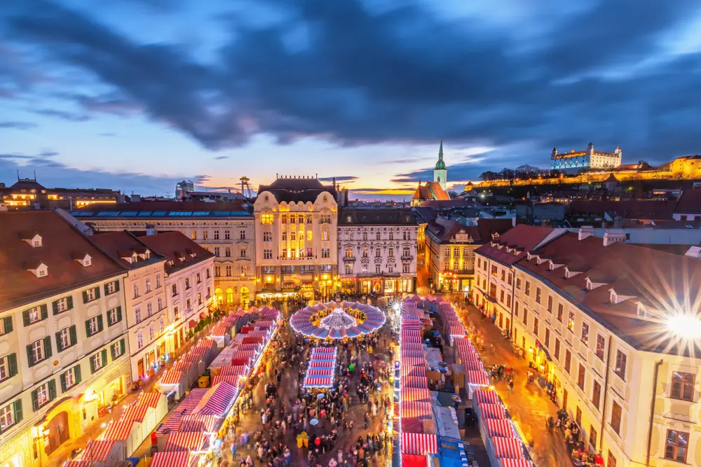 Bratislava_1202028154