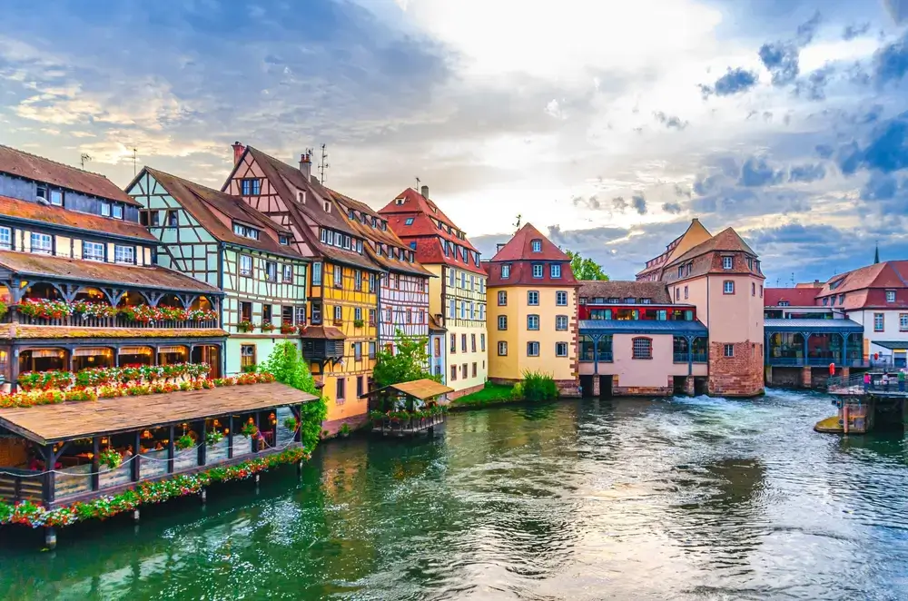 Strasbourg_2586427979-57567