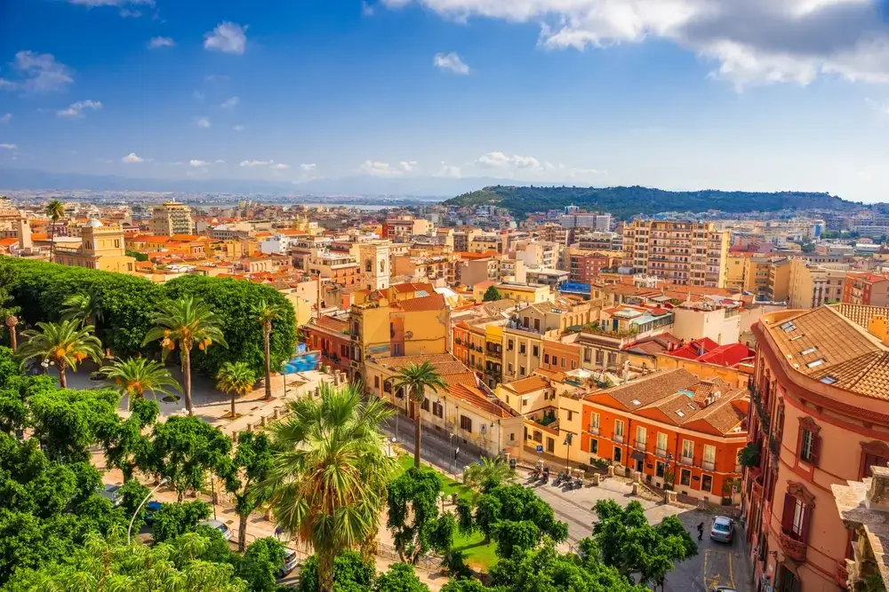 Cagliari_2142570885-643643