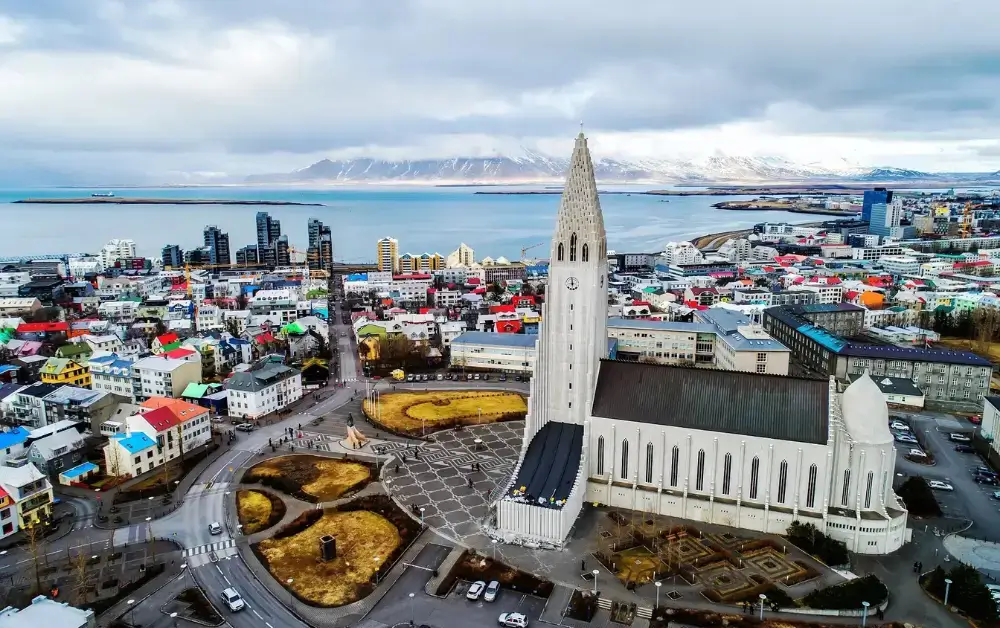 Reykjavik Iceland 1-69679