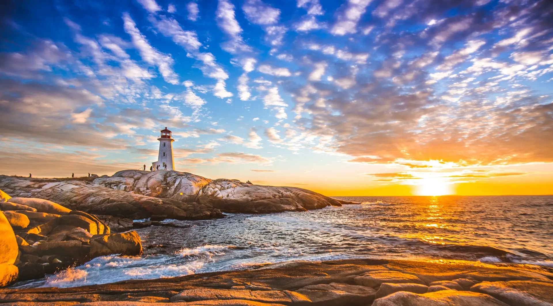 Halifax-Lighthouse-Nova-Scotia-Canada - 365783