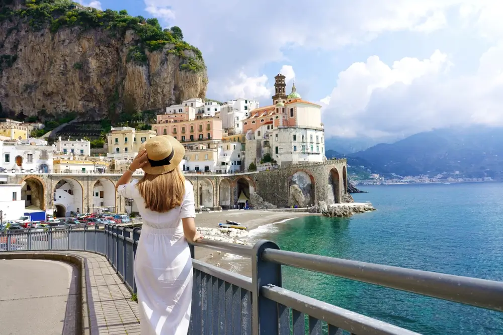 Naples_2162483029
