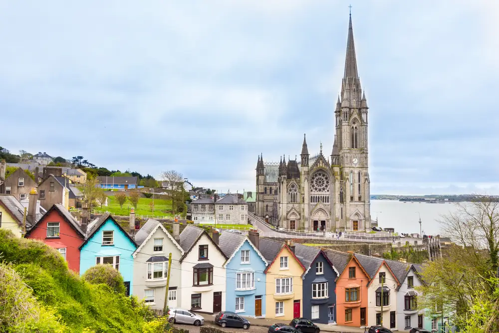 27Cork, Cobh, Ireland_1098315935