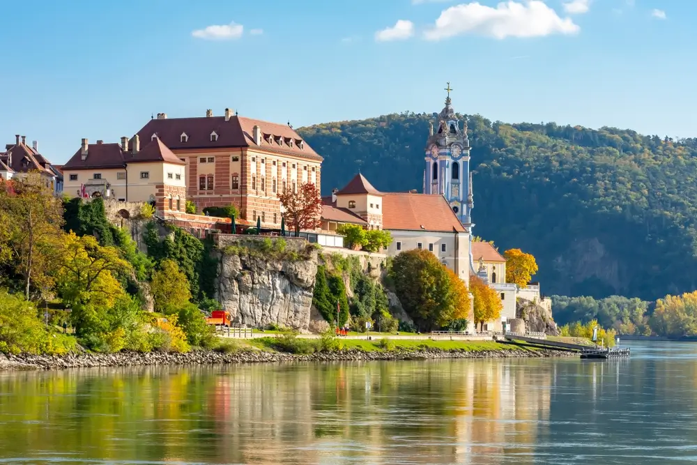23Krems, Austria2196356497