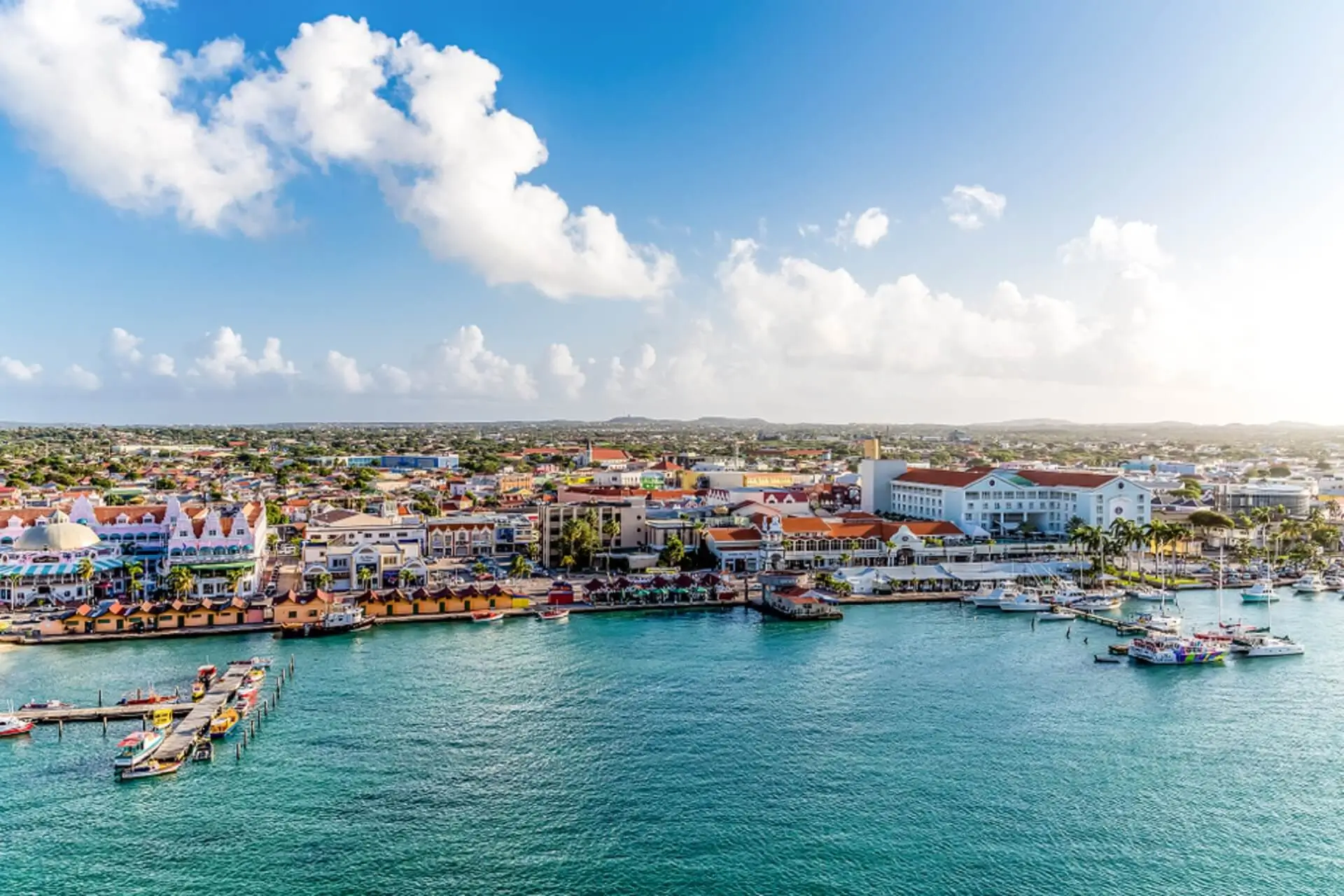Oranjestad-Aruba---3528739